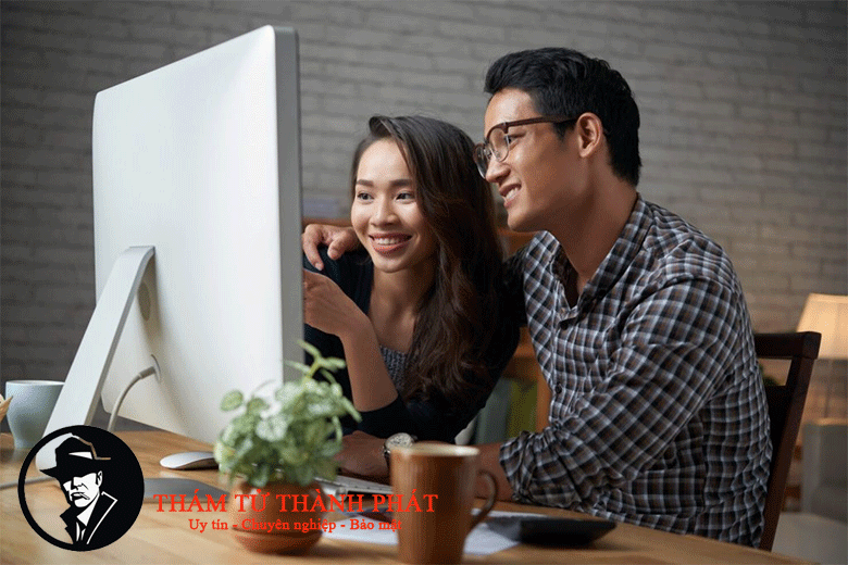 con thầy vợ bạn gái cơ quan