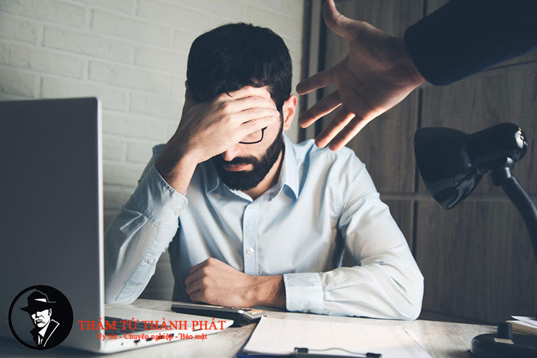 áp lực trên vai người chồng