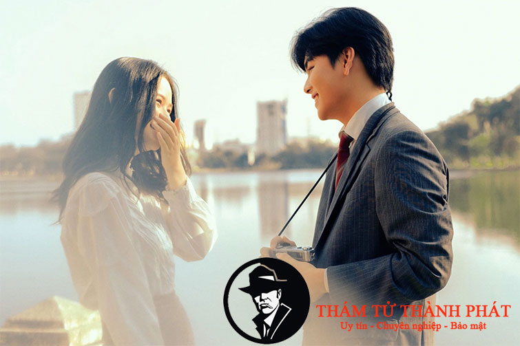 đàn ông yêu bằng mắt