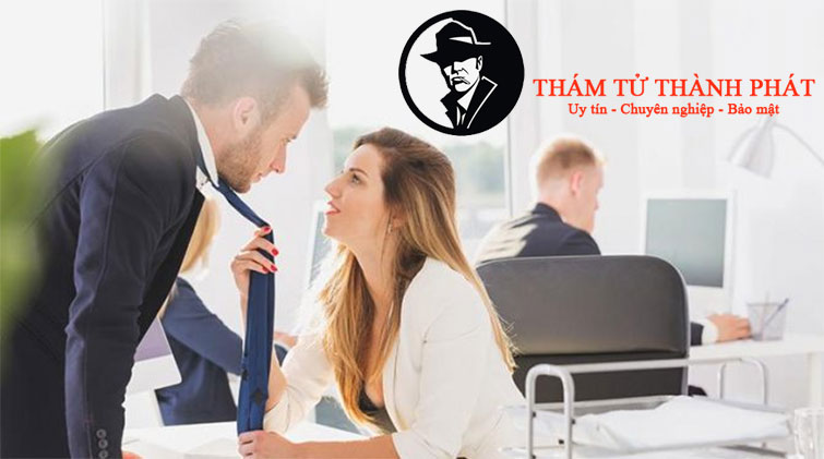 người ngoại tình thường liên lạc