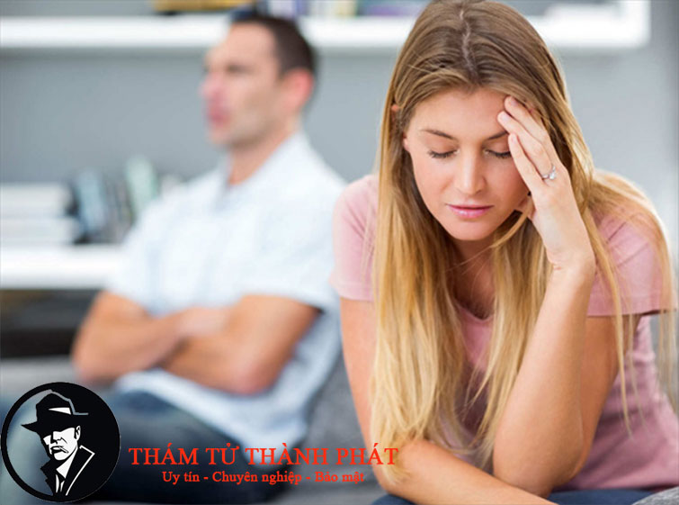 tâm lý người ngoại tình khi bị theo dõi