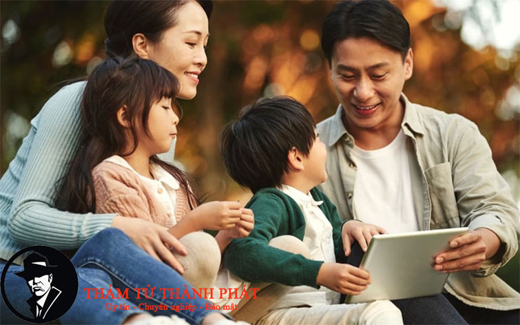 người ngoại tình vẫn chăm sóc gia đình
