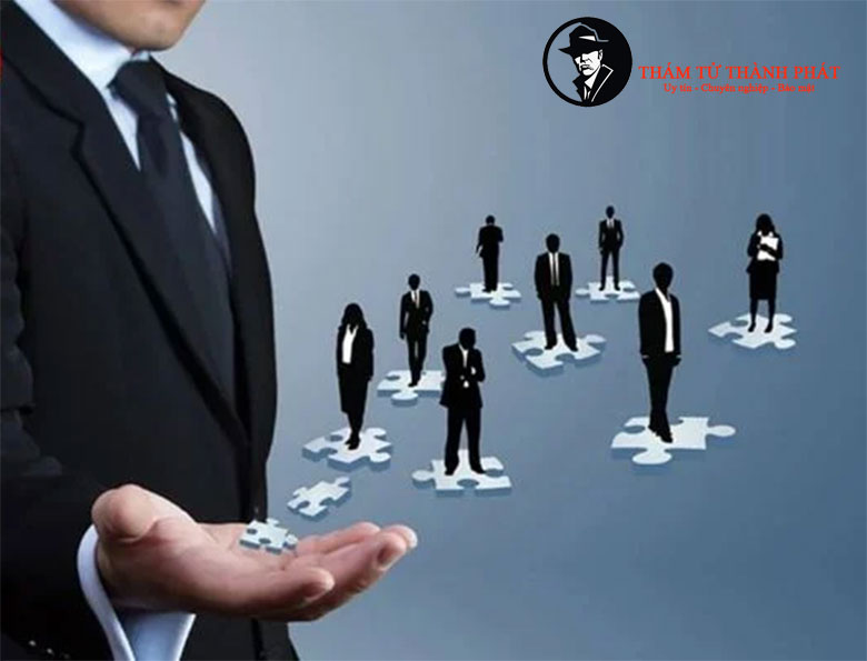 đối diện với người thứ ba